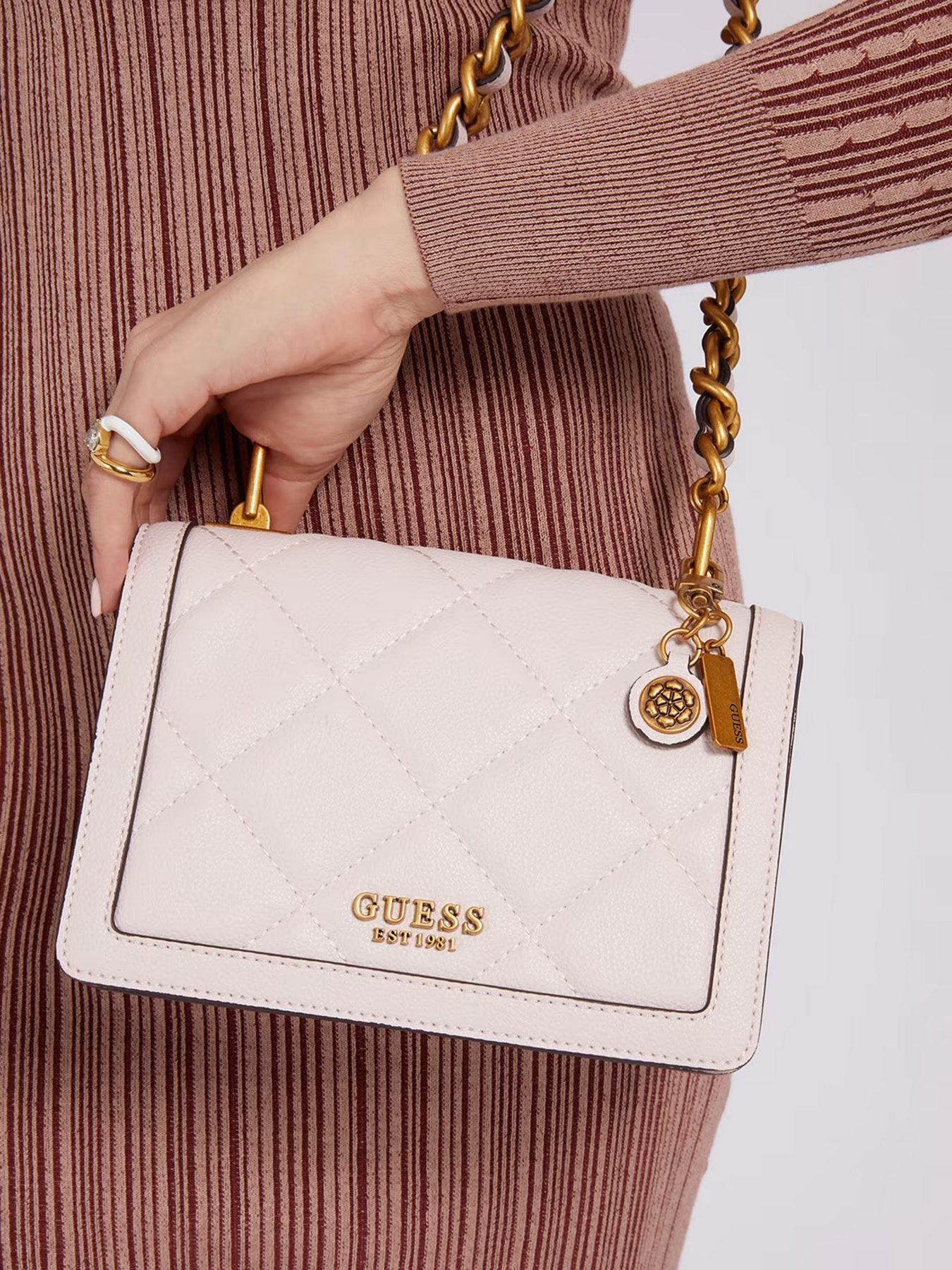 Крос-боді GUESS модель HWQB85.58210;STO Фото