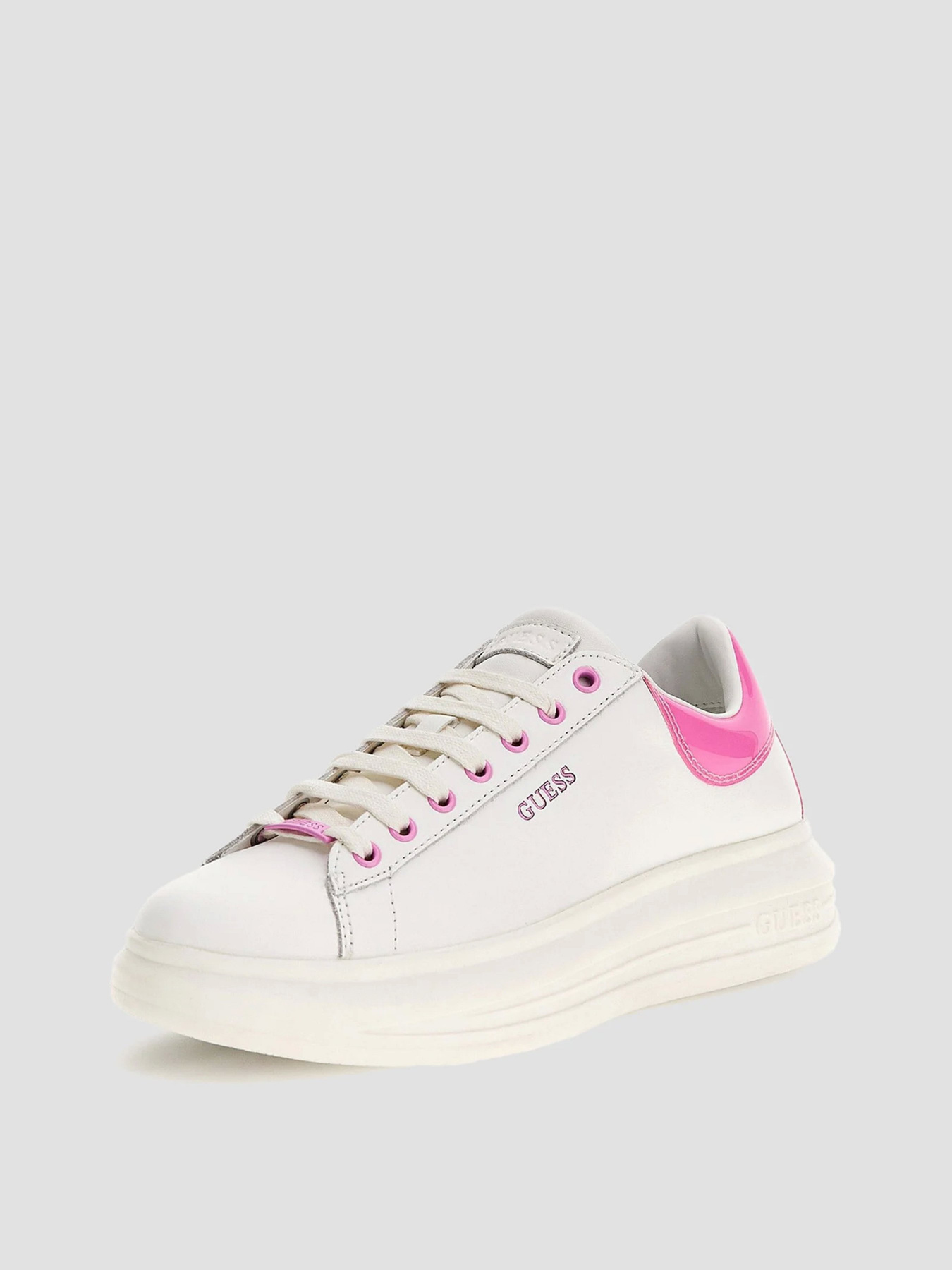 Кроссовки GUESS модель FL5VIB.LEA12;WHPIN Фото