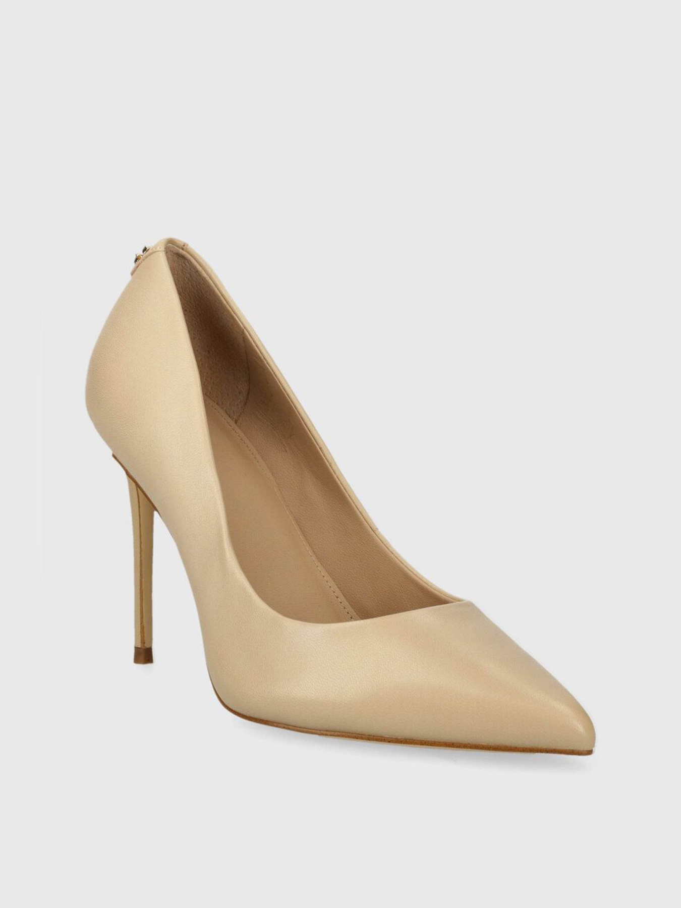 Туфлі на підборах GUESS Sabalia модель FL7SBA.LEA08;NUDE Туфлі на підборах GUESS Sabalia модель FL7SBA.LEA08;NUDE Фото