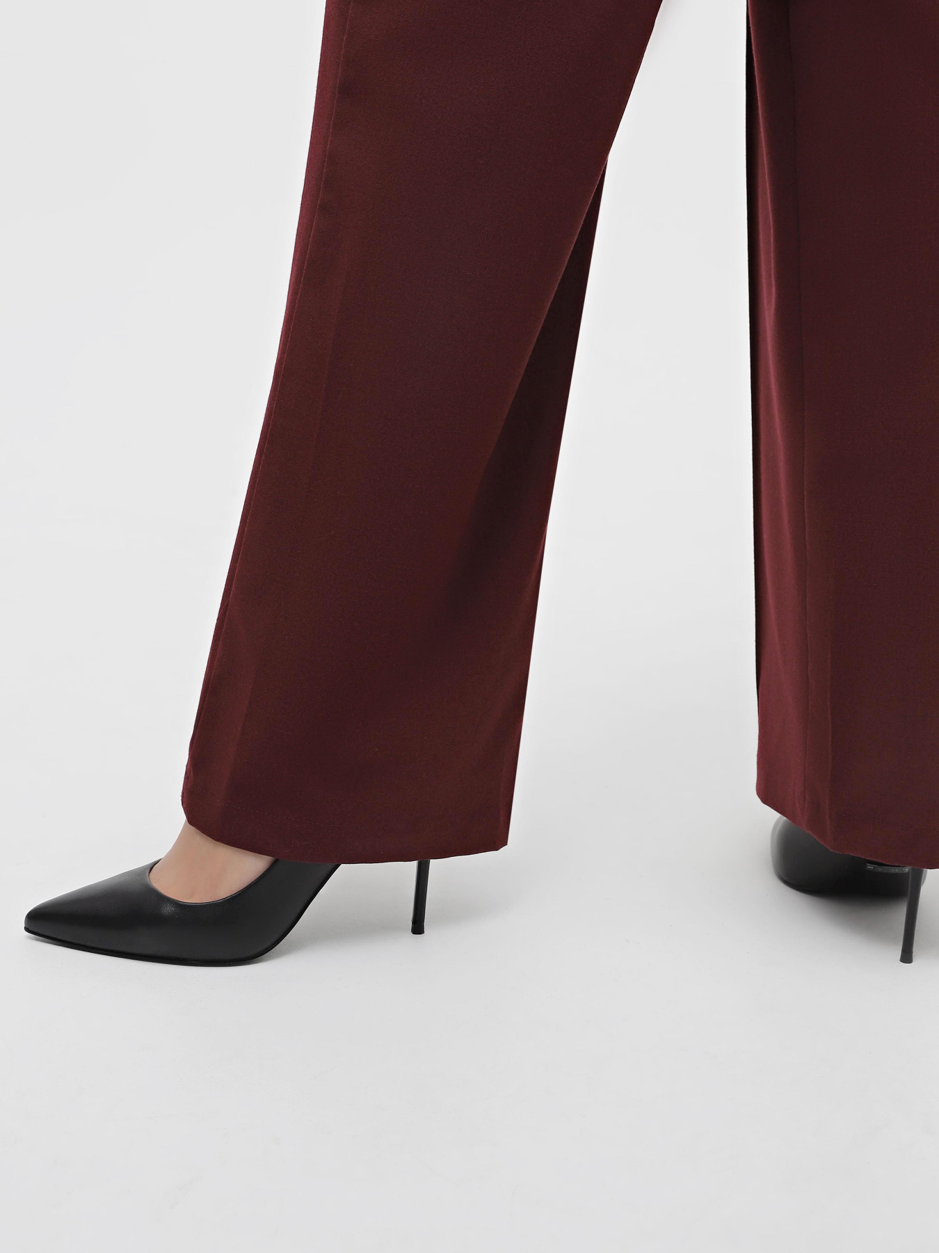 Туфли на каблуках GUESS Sabalia модель FL7SBA.LEA08;BLACK Туфли на каблуках GUESS Sabalia модель FL7SBA.LEA08;BLACK Фото