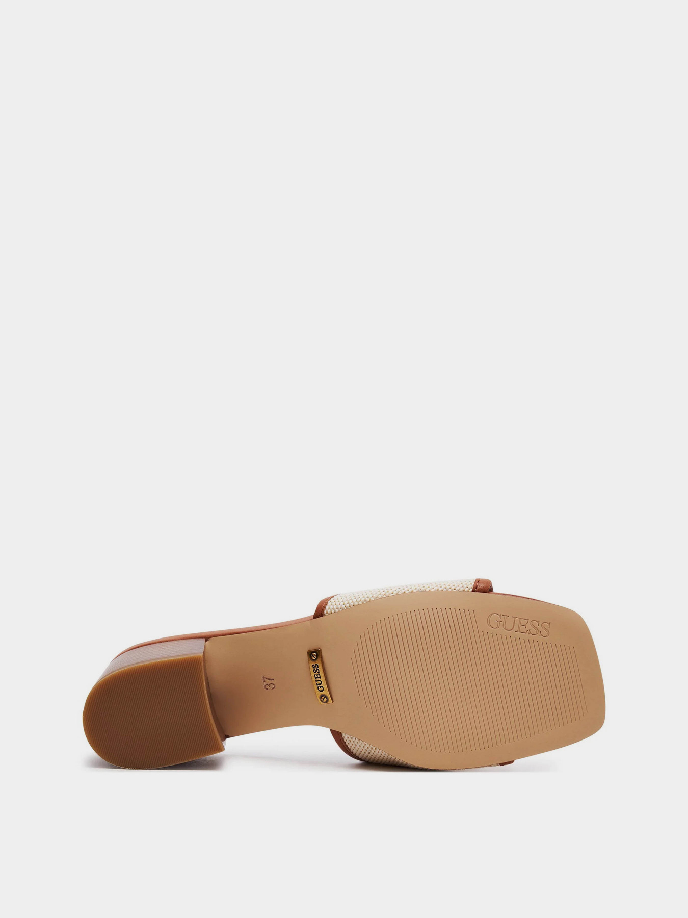 Босоніжки GUESS Ulliye модель FLJULL.FAB19;NATU Фото