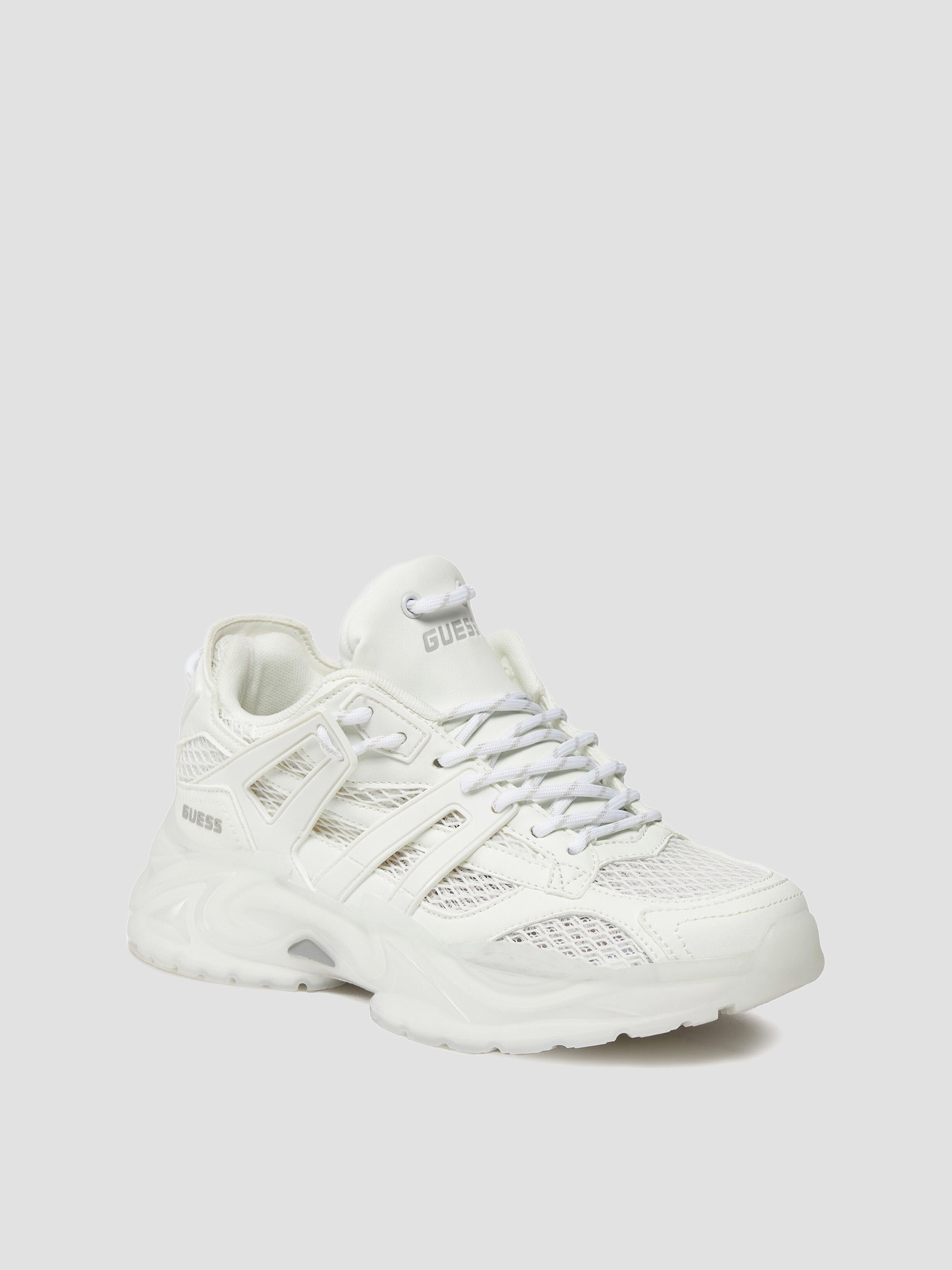 Кроссовки GUESS Belluna модель FLJBLL.ELE12;WHITE Фото