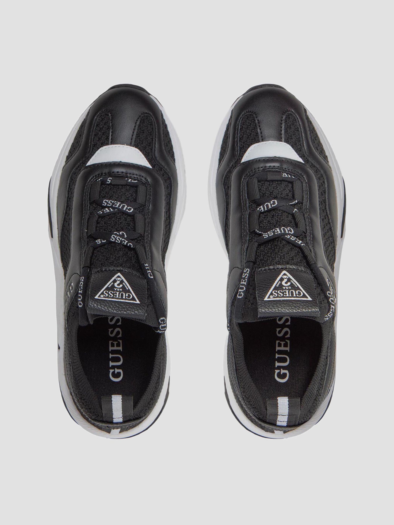 Кросівки повсякденні GUESS Geniver2 модель FLPGE2.FAB12;BLACK Кросівки повсякденні GUESS Geniver2 модель FLPGE2.FAB12;BLACK Фото