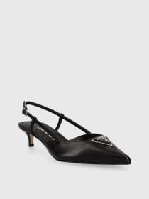 Туфли на каблуках GUESS Jesson модель FLPJES.LEA05;BLACK Фото