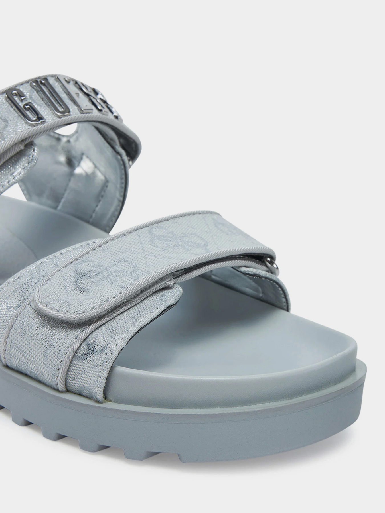 Сандалии GUESS Fadison модель FLJFDS.LEL03;SILVE Фото