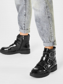 Ботинки GUESS модель FL7WEN-ELE10-BLACK Фото