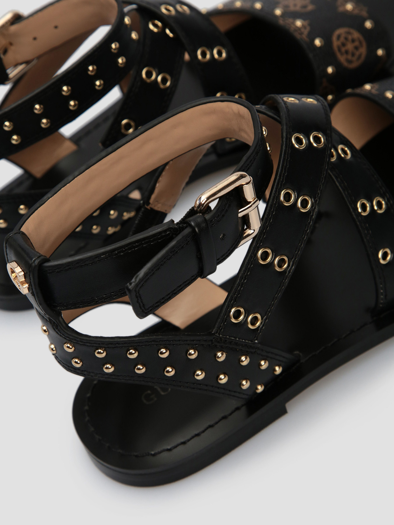 Босоножки GUESS 
Cevie2 модель FL6CV2-FAL03-BLKBR Фото