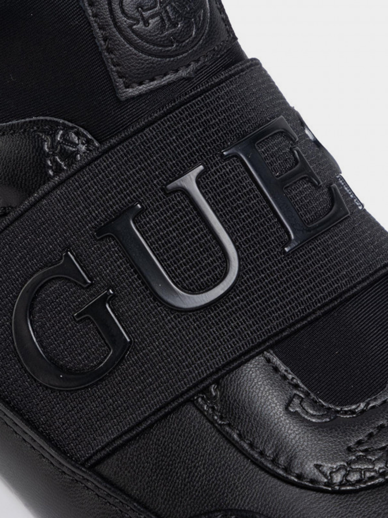 Кроссовки GUESS 
Maygin модель FL6MYI-PEL12-BLKBL Фото