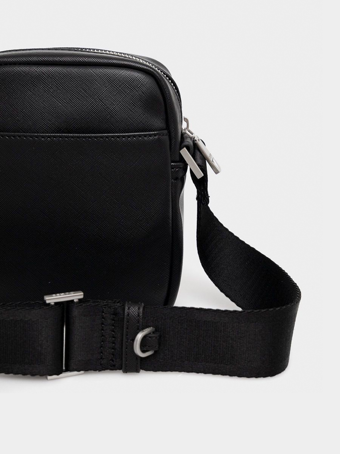 Кросс-боди GUESS модель HMCERT.P2315;BLA Фото