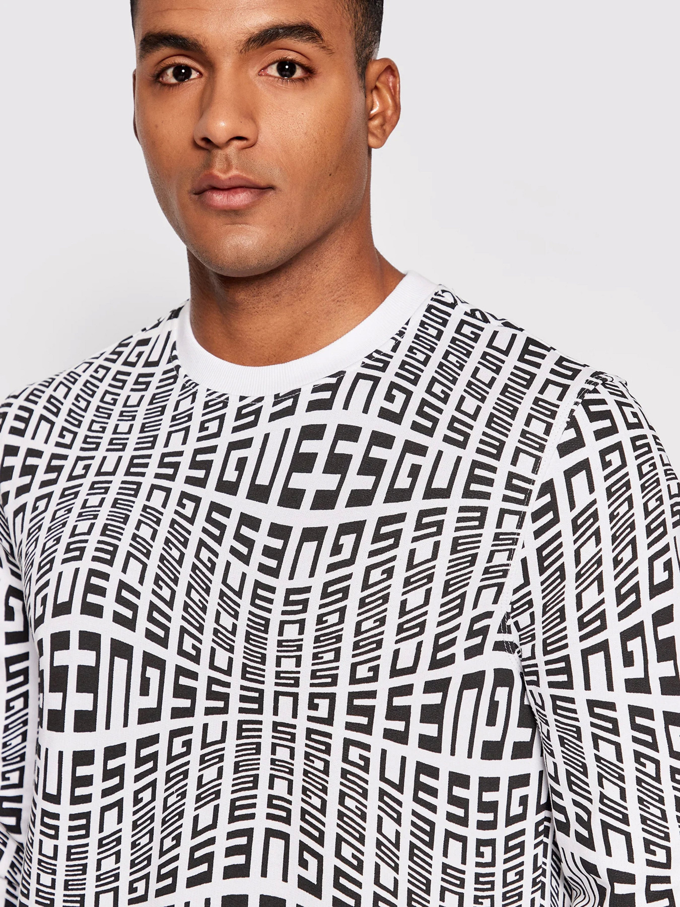 Світшот GUESS Salmo Cn Fleece модель M2YQ18.K68I1;P04Q Фото