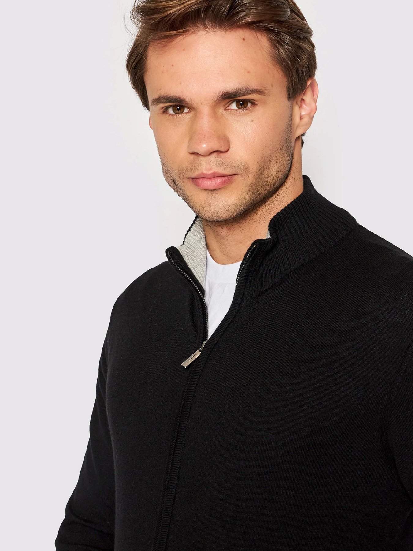 Кофта спортивна GUESS Orval Timeless Zipped модель M2YR05.Z3052;JBLK Фото