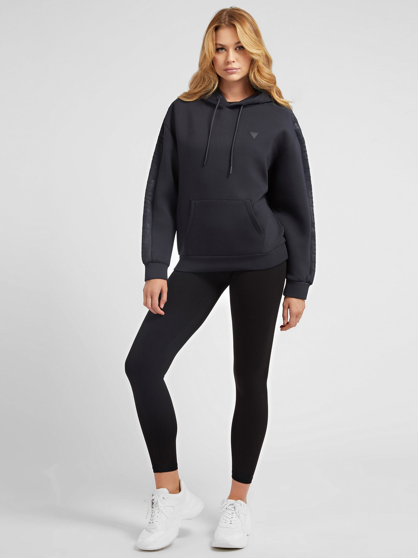 Худи GUESS Brenda модель V2YQ18.K7UW2;G7FQ Фото