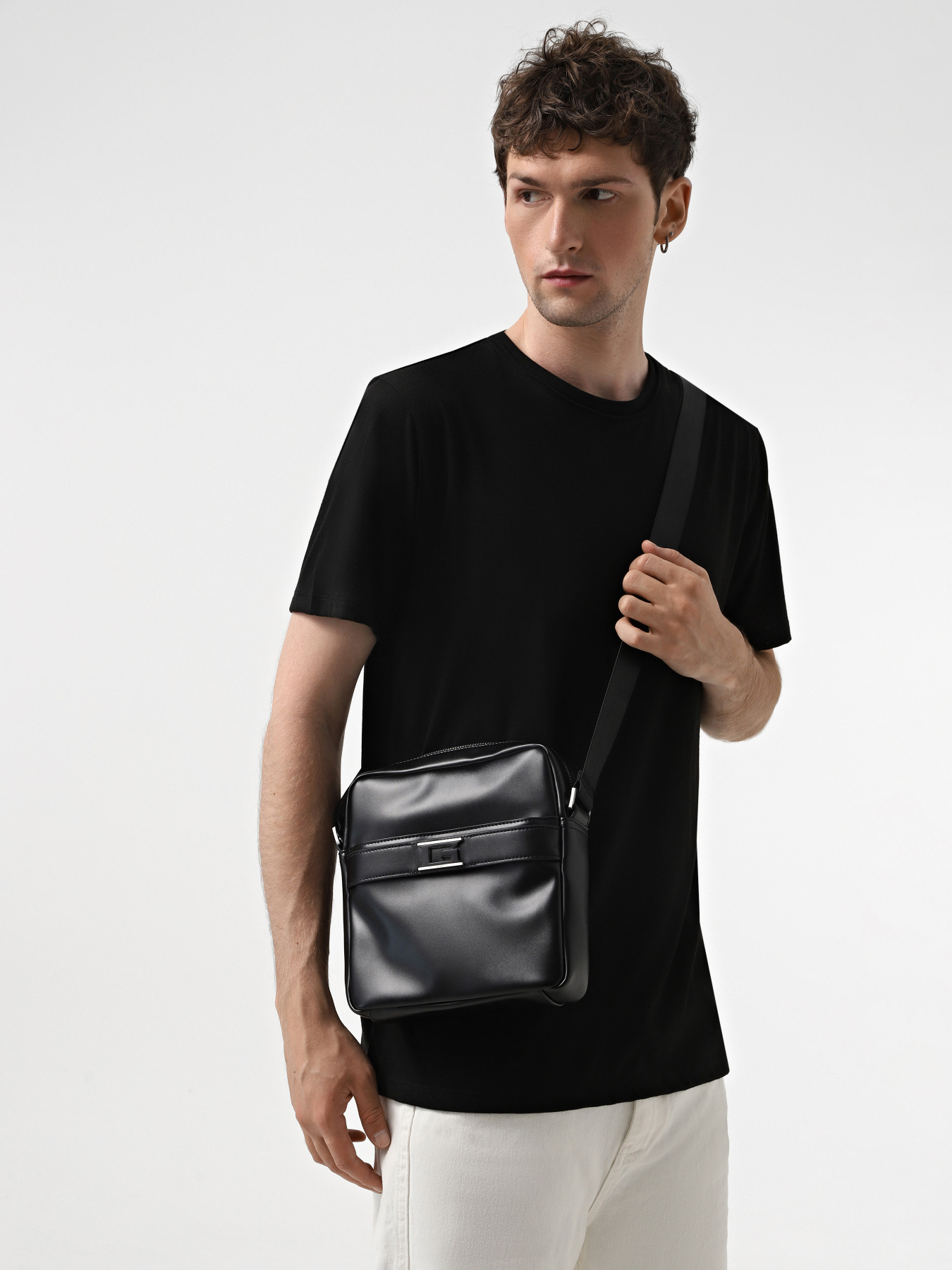 Мессенджер GUESS Forte модель HMFORT.P3358;BLA Фото