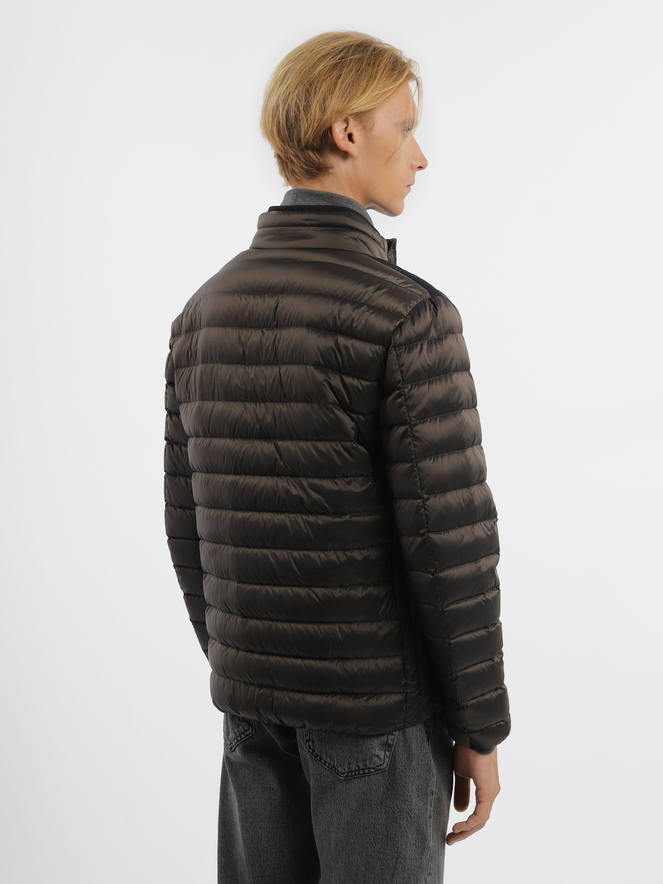 Демісезонна куртка GUESS Light Packable Realdown Jkt модель M1RL47.WDQ50;A11G Фото