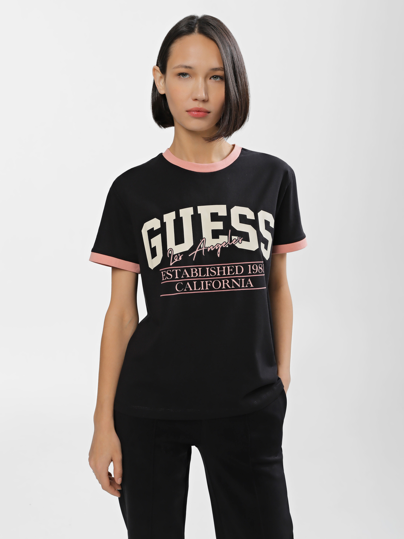 Футболка GUESS Allegra Ss T-Shirt модель V3BI03.J1314;JBLK Фото