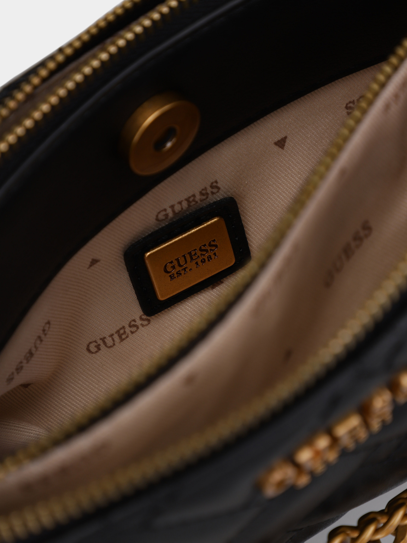 Кросс-боди GUESS Gracelynn модель HWQB89.84730;BLA Фото