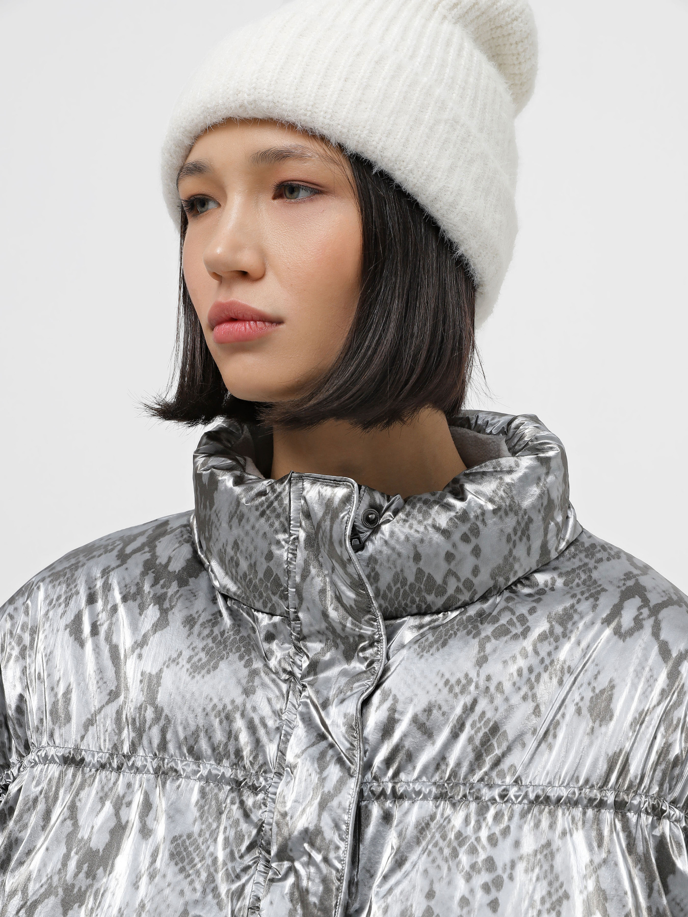 Пуховик GUESS Marika модель W3BL29.WFQX0;F9O9 Фото