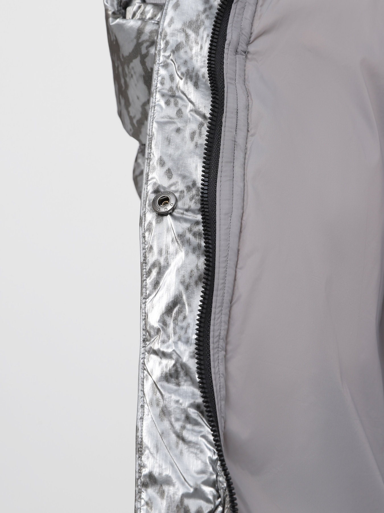 Пуховик GUESS Marika модель W3BL29.WFQX0;F9O9 Фото