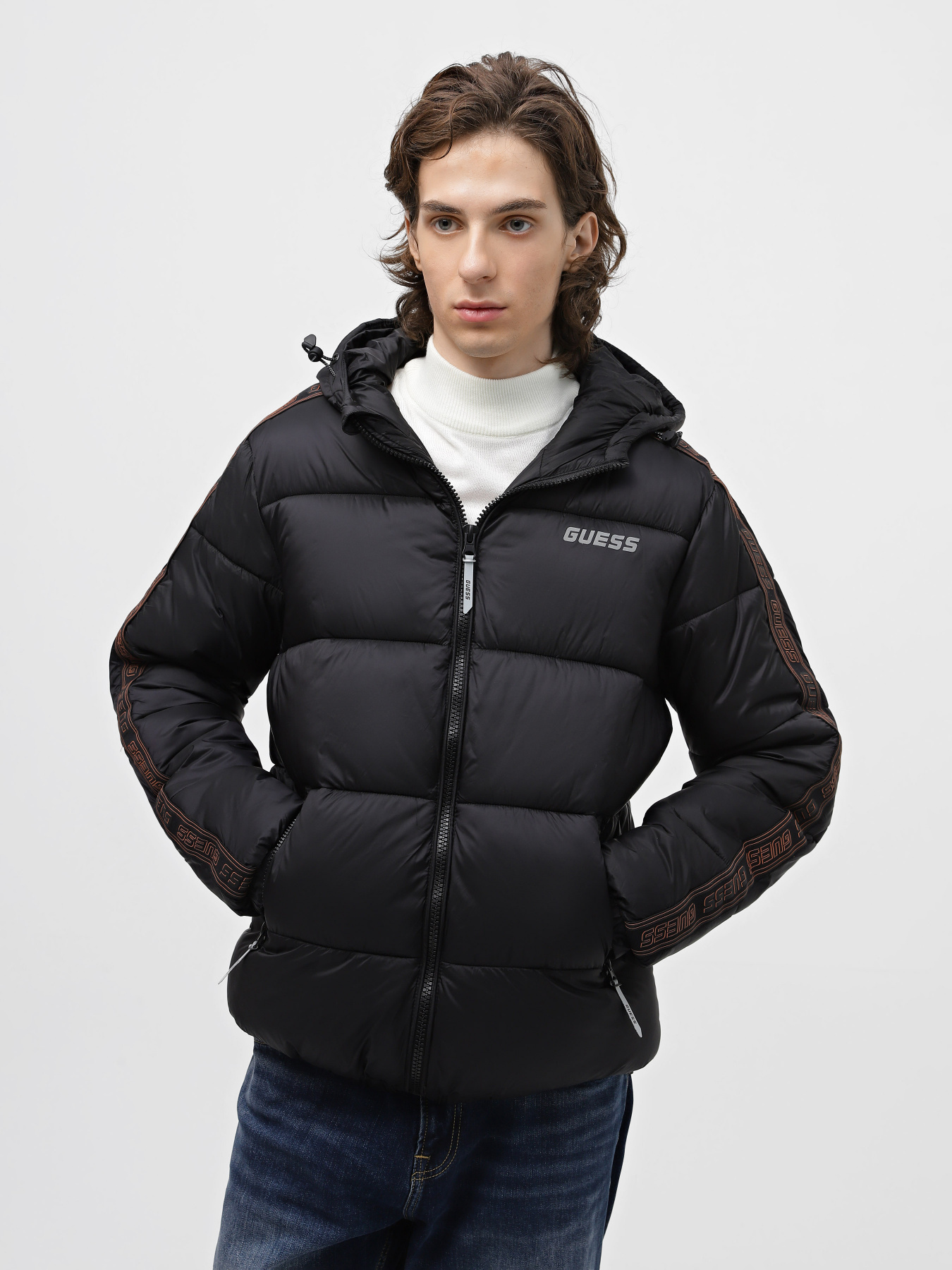 Пуховик GUESS Byrnie модель Z3BL06.WO06I;JBLK Фото