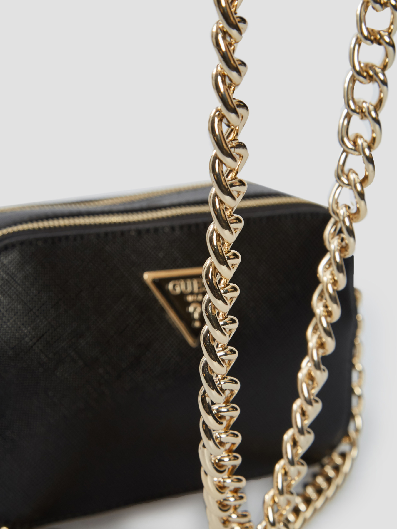 Кросс-боди GUESS Noelle модель HWZG78.79140;BLA Фото