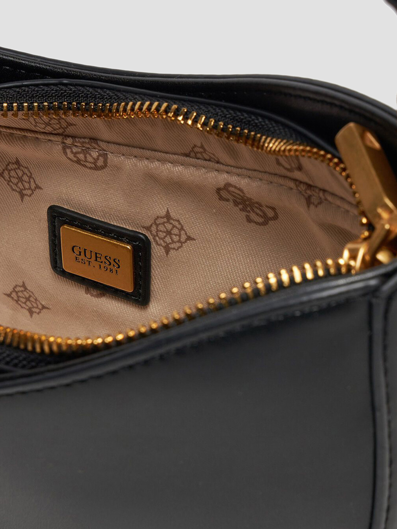 Сумка GUESS Sarita модель HWVA93.27180;BLA Фото