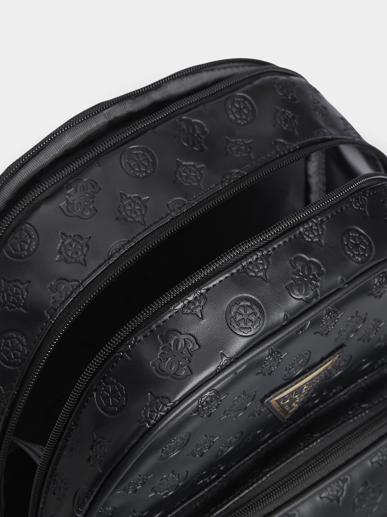 Рюкзак GUESS Wilder модель TWD745.29900;BLA Фото