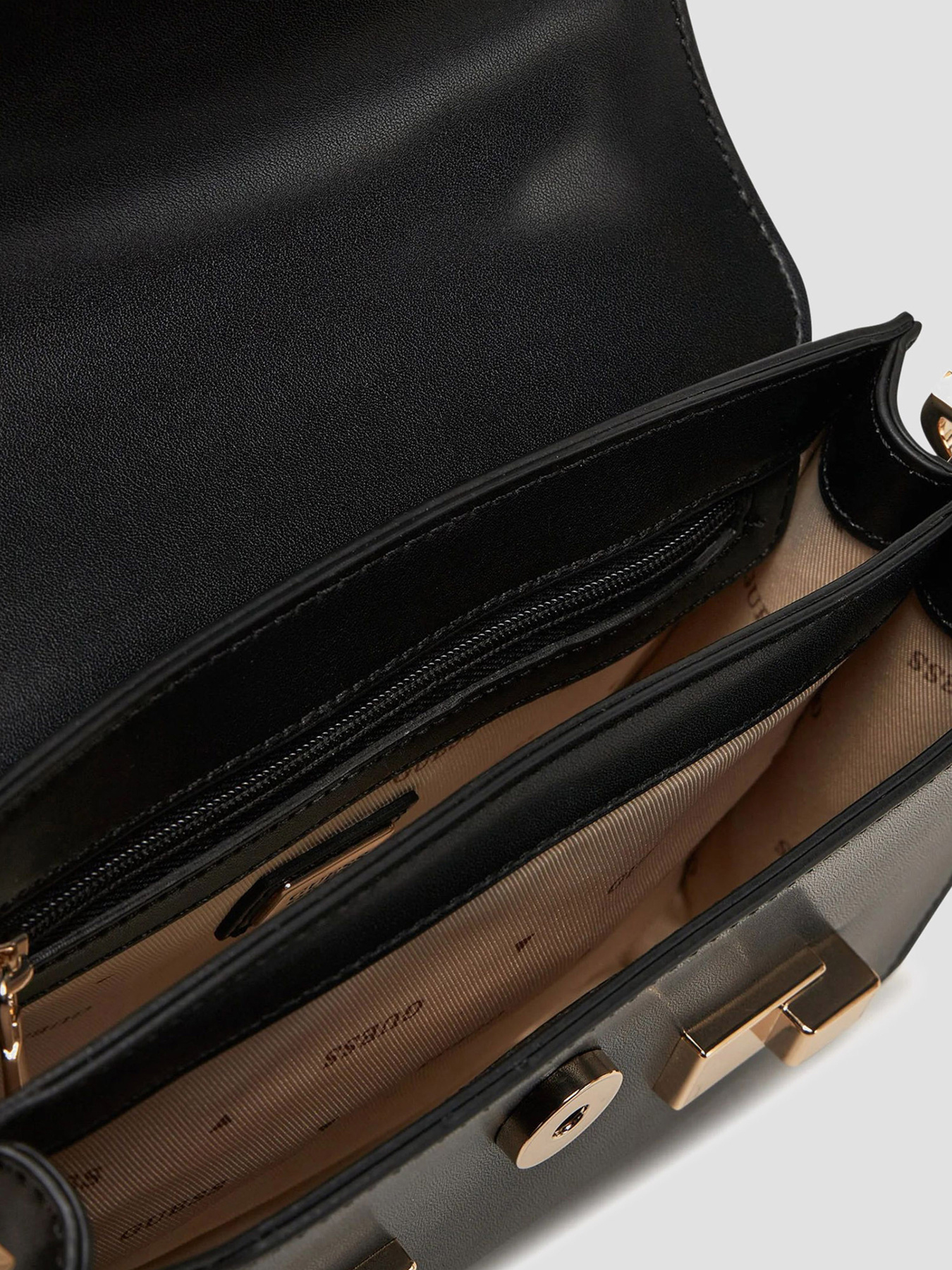 Крос-боді GUESS Aldith модель HWEVG9.64178;BLA Фото