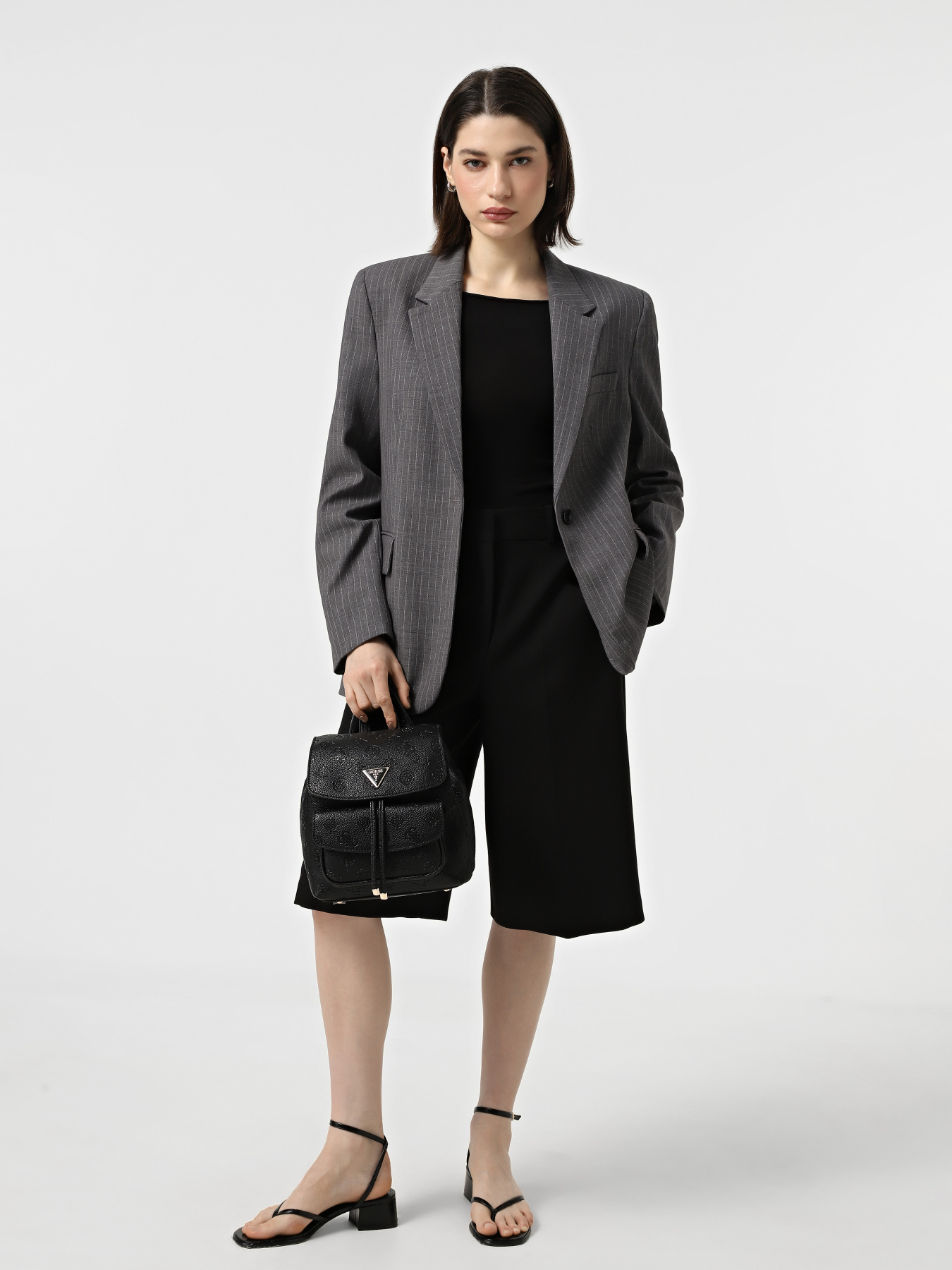 Повседневный рюкзак GUESS Cresidia City модель HWPG93.49310;BLA Фото