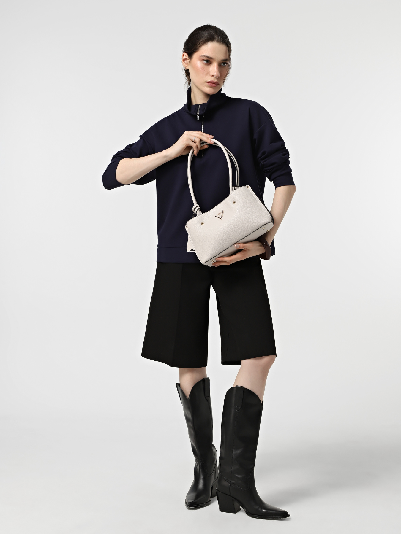 Сумка GUESS Meridian II модель HWBG69.74090;IVO Фото