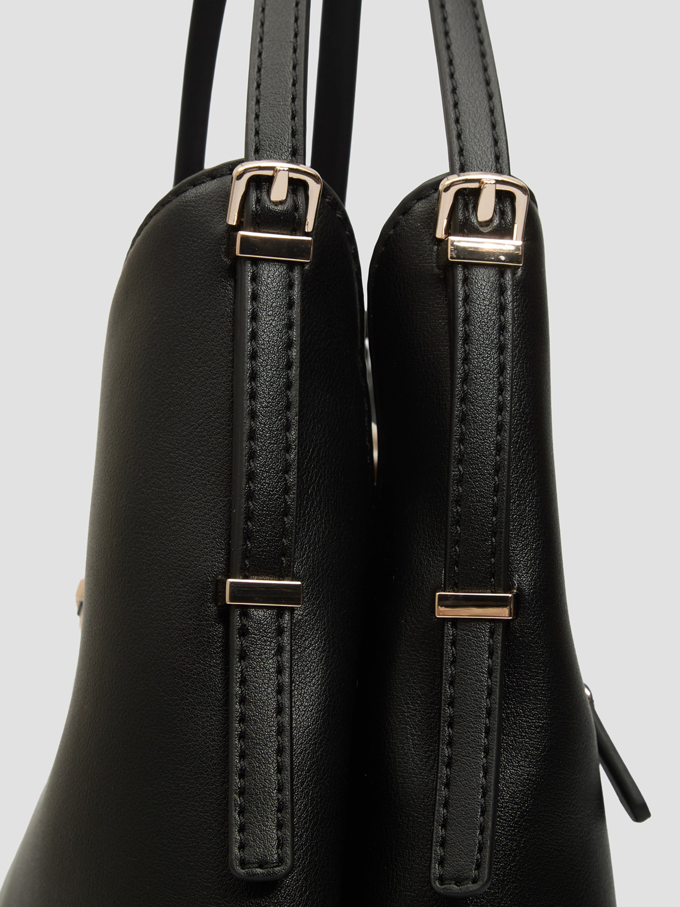 Сумка GUESS Lefia модель HWBG96.44020;BLA Фото