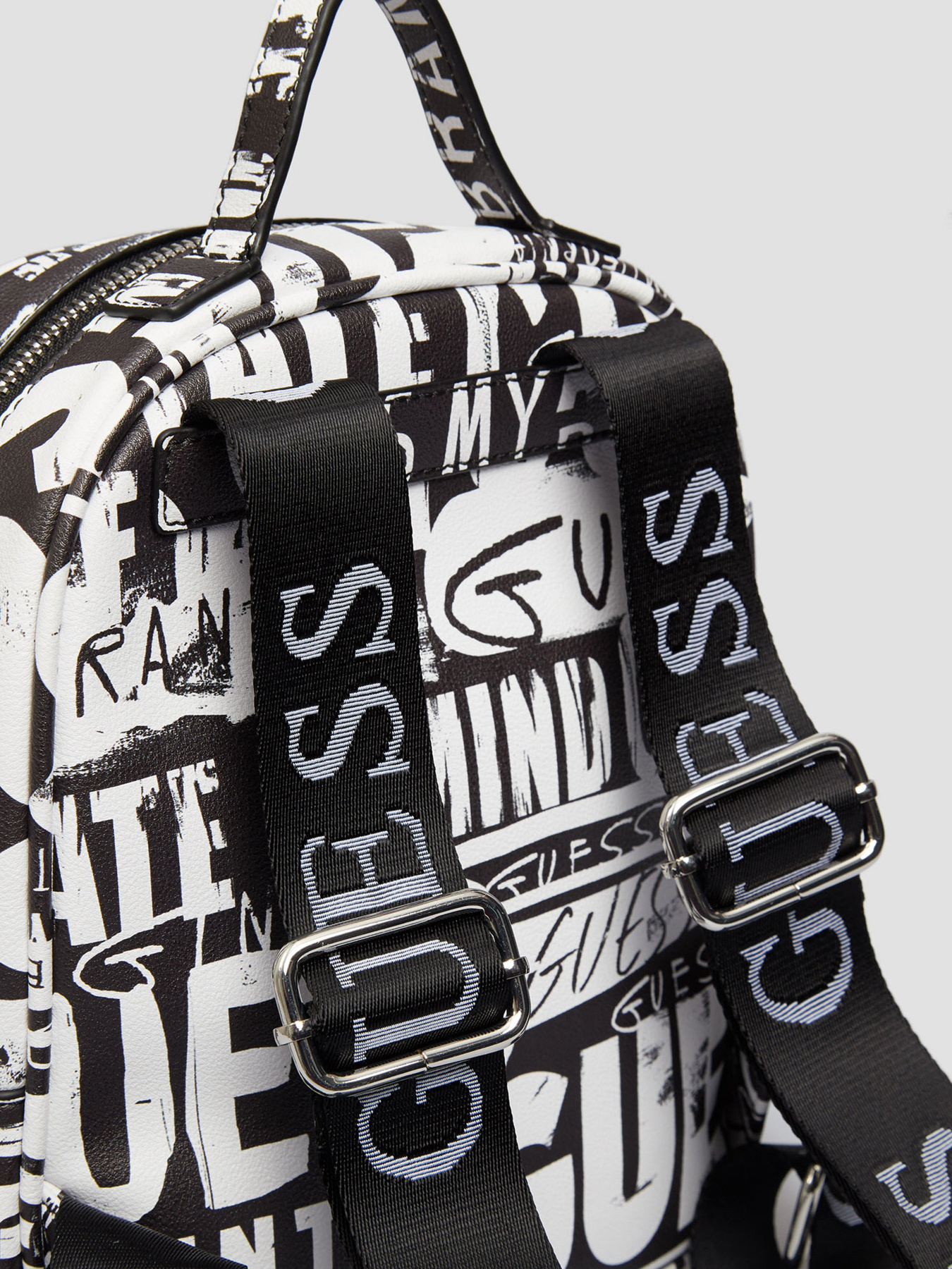 Рюкзаки GUESS модель HWGF78-83320-GFT Фото