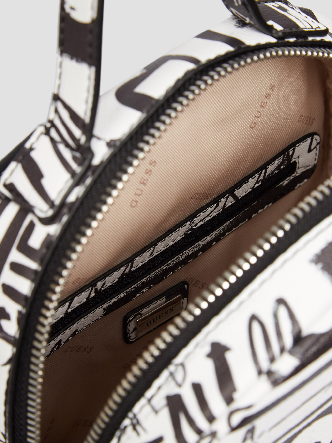 Рюкзаки GUESS модель HWGF78-83320-GFT Фото