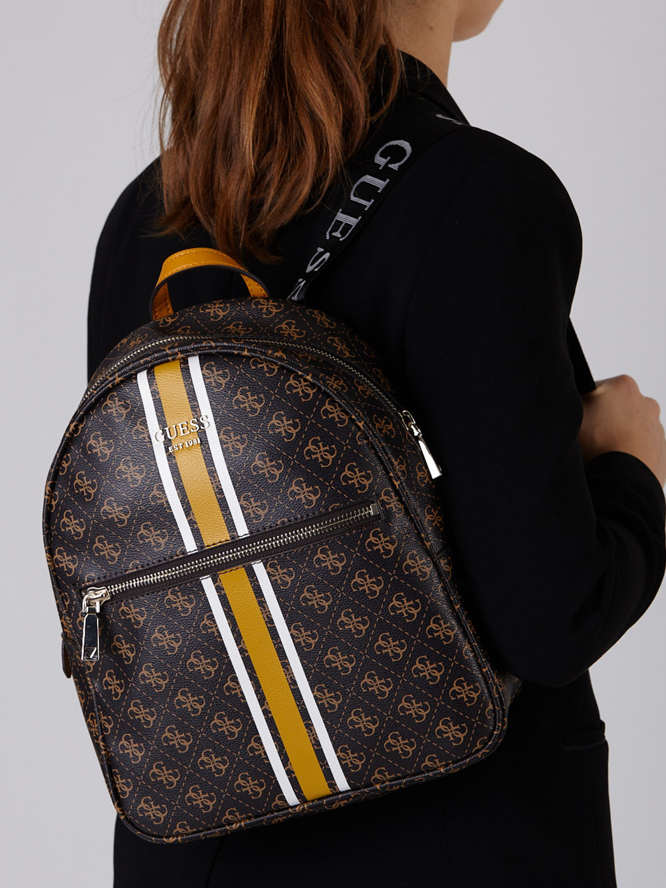 Рюкзаки GUESS Vikky модель HWSS69-95320-BRO Рюкзаки GUESS Vikky модель HWSS69-95320-BRO Фото