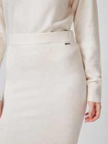 Юбка миди GUESS Kaia модель W0RR38-R2QA0-F133 Юбка миди GUESS Kaia модель W0RR38-R2QA0-F133 Фото