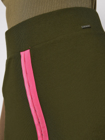 Юбка мини GUESS Tulay модель W1RD04-K8RT2-G8BT Фото