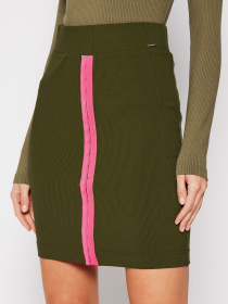 Юбка мини GUESS Tulay модель W1RD04-K8RT2-G8BT Фото