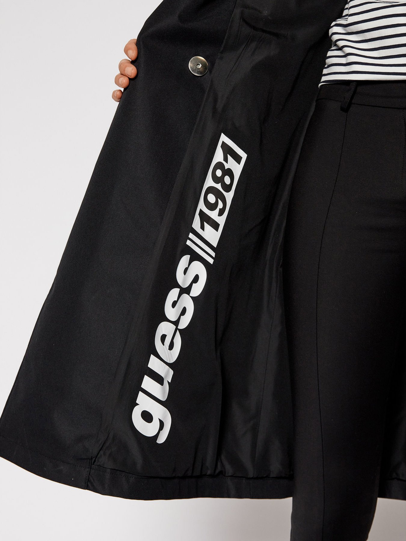 Тренч GUESS модель W1RL00-WDO40-JBLK Фото