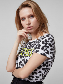 Футболки і поло GUESS модель W1RI98-JA900-P07Q Фото