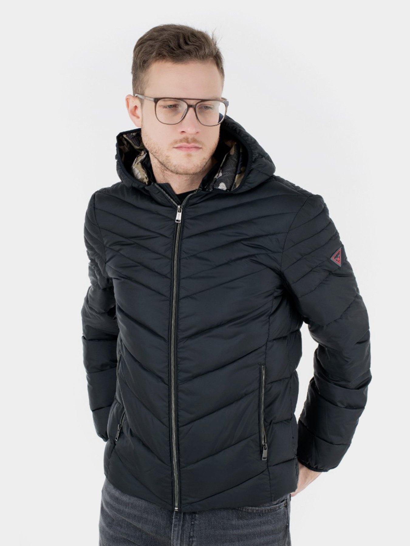 Демісезонна куртка GUESS модель M1RL45-WCQA0-JBLK Демісезонна куртка GUESS модель M1RL45-WCQA0-JBLK Фото