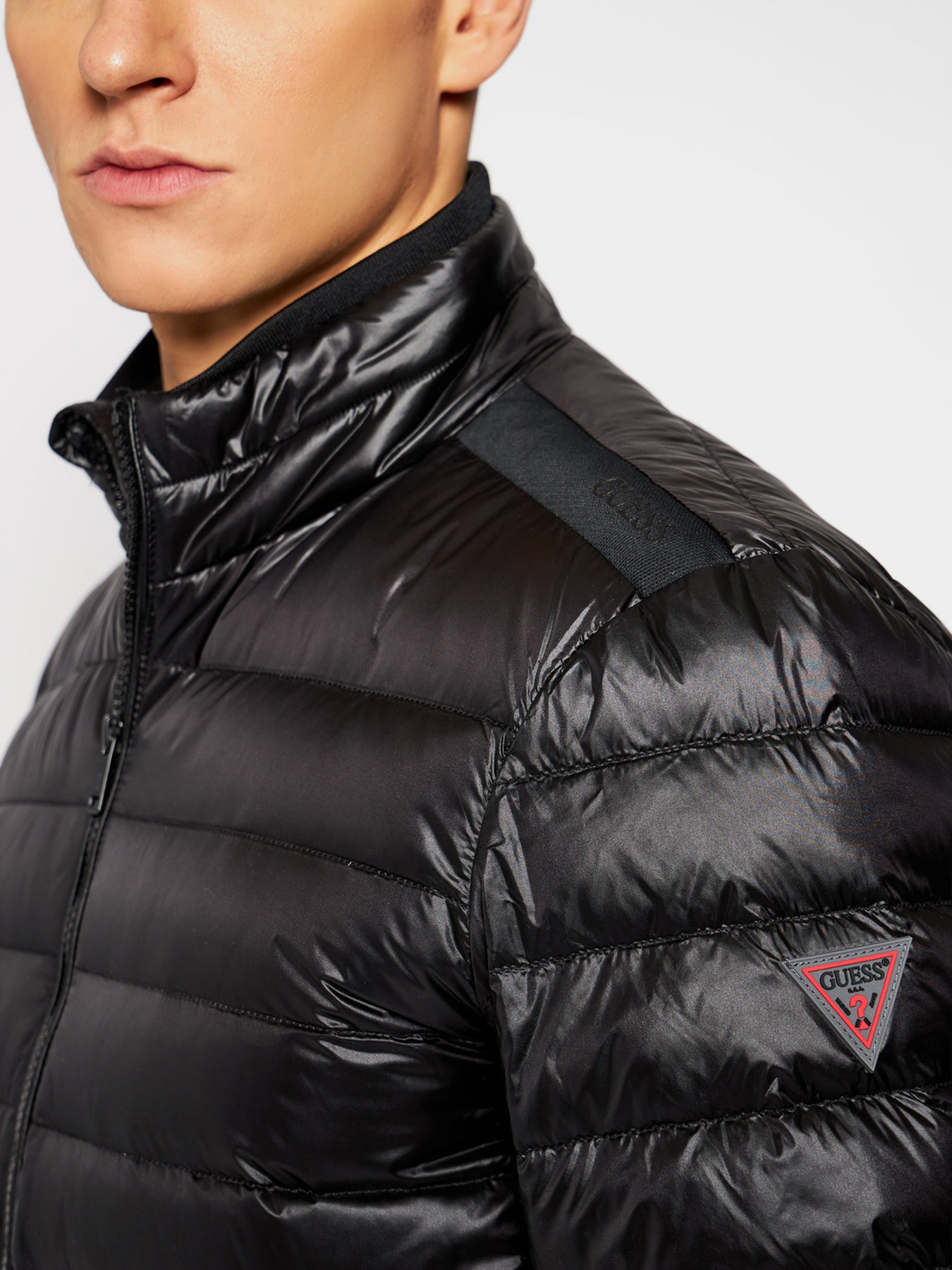 Демісезонна куртка GUESS модель M1RL47-WDQ50-JBLK Фото