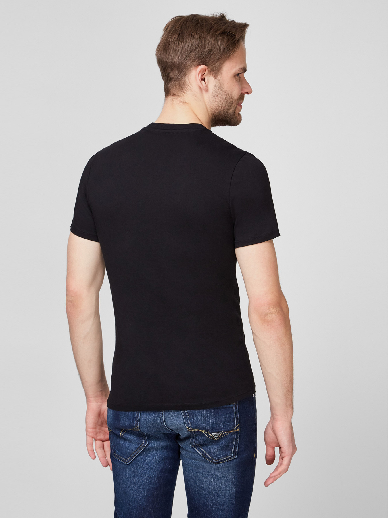 Футболки и поло GUESS модель M1RI36-I3Z11-JBLK Фото