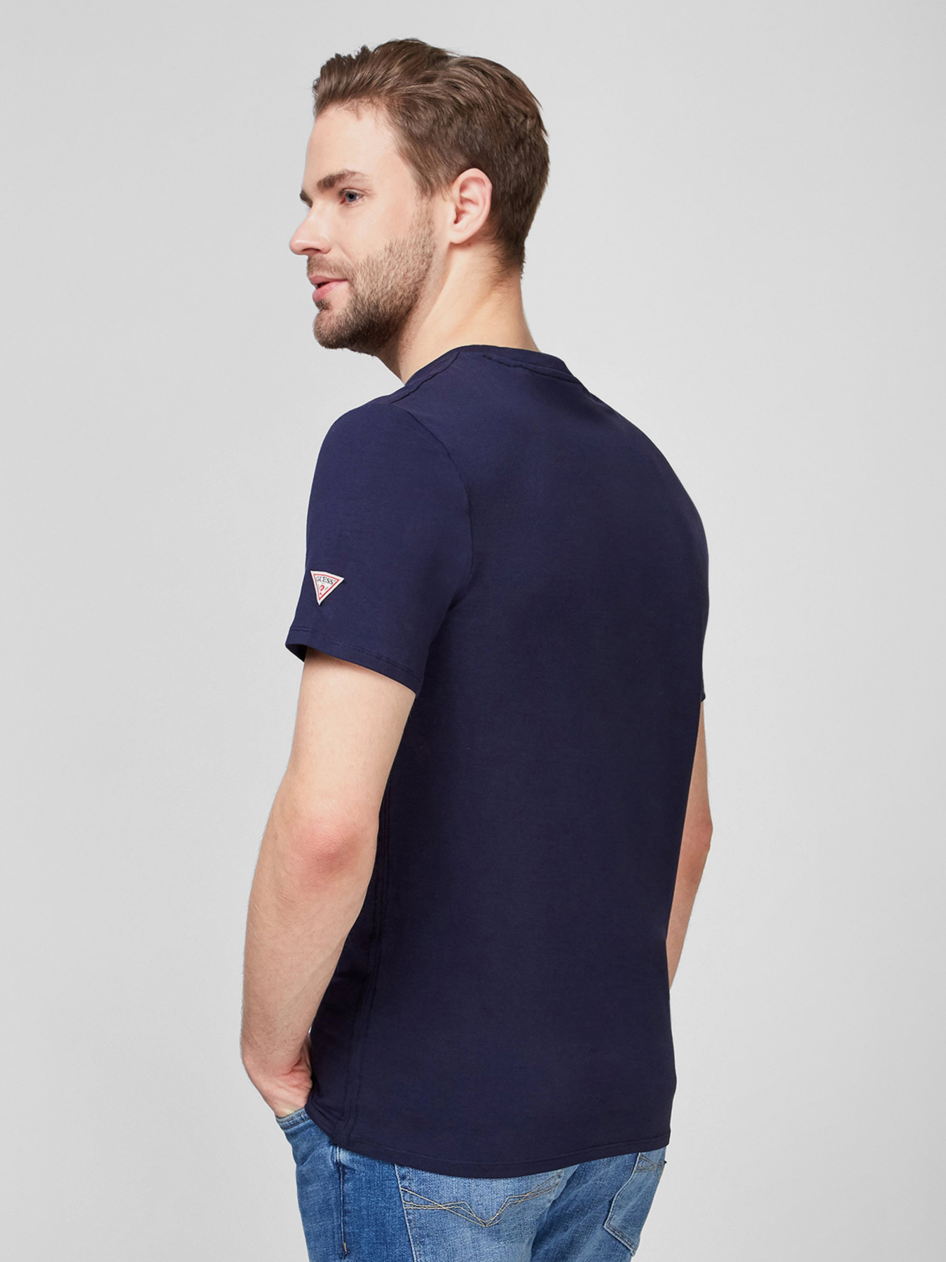 Футболки і поло GUESS модель M1RI82-J1311-G77G Фото