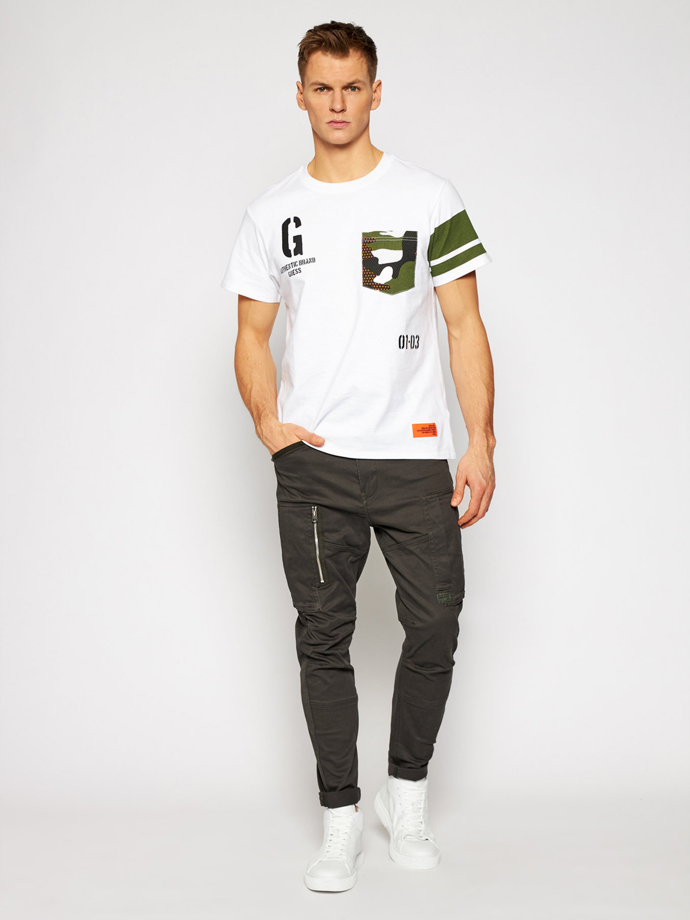 Футболка GUESS модель M1RI90-KAG00-TWHT Фото