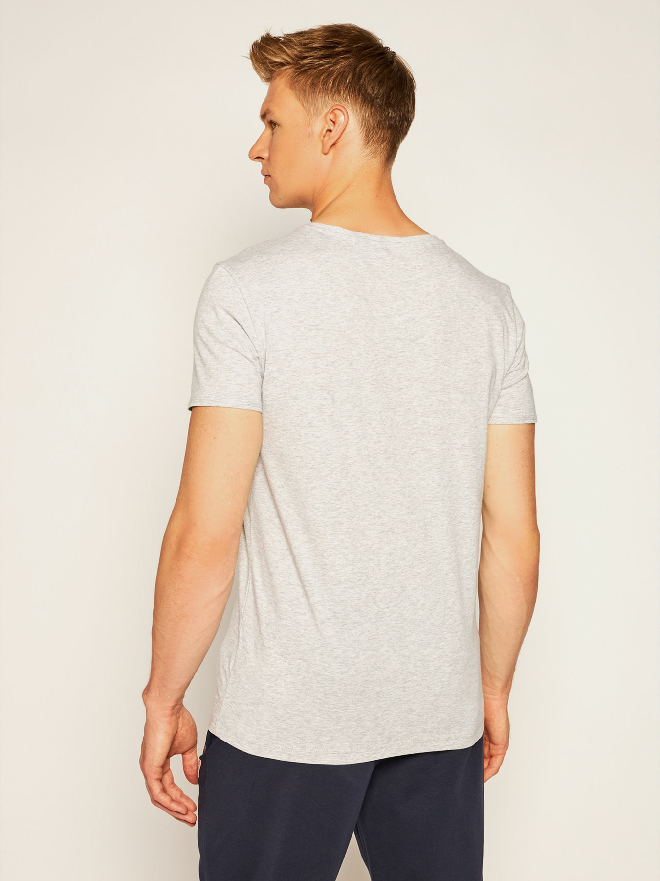 Футболки и поло GUESS модель U97M00-JR003-H905 Фото