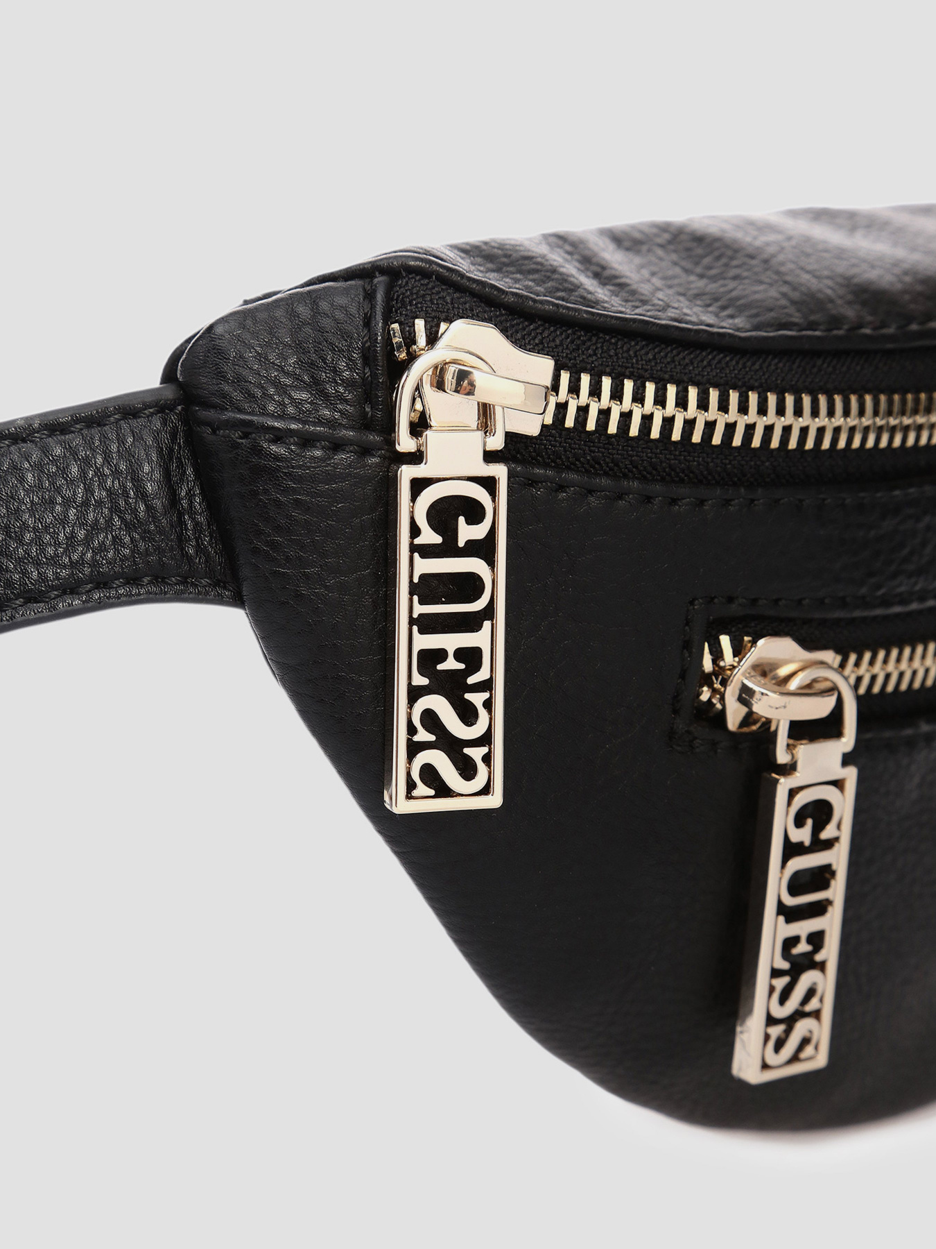 Поясная сумка GUESS модель HWVS69-94800-BLA Фото