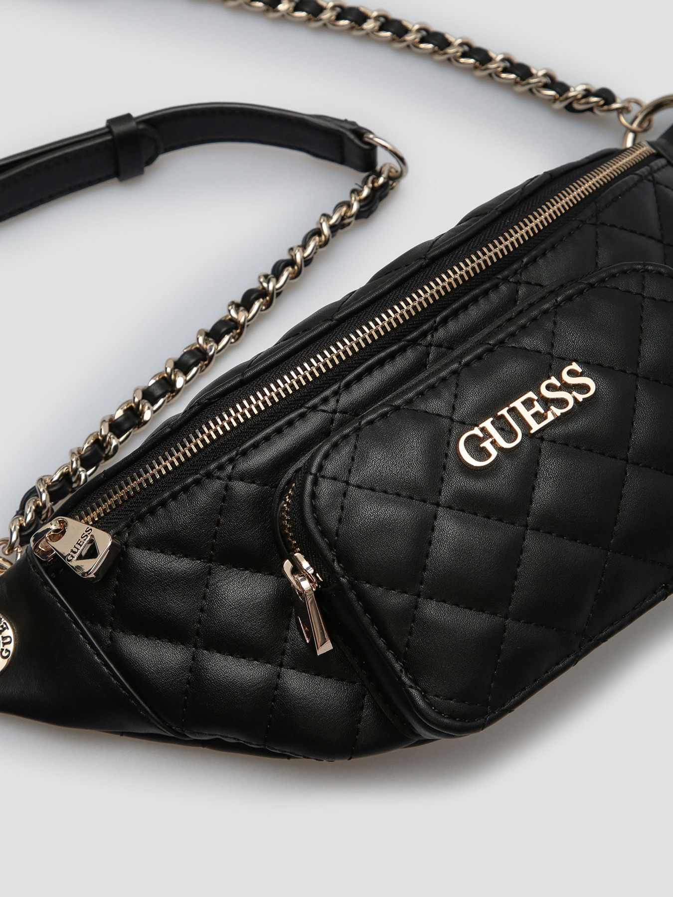 Поясная сумка GUESS модель HWVG79-70800-BLA Фото