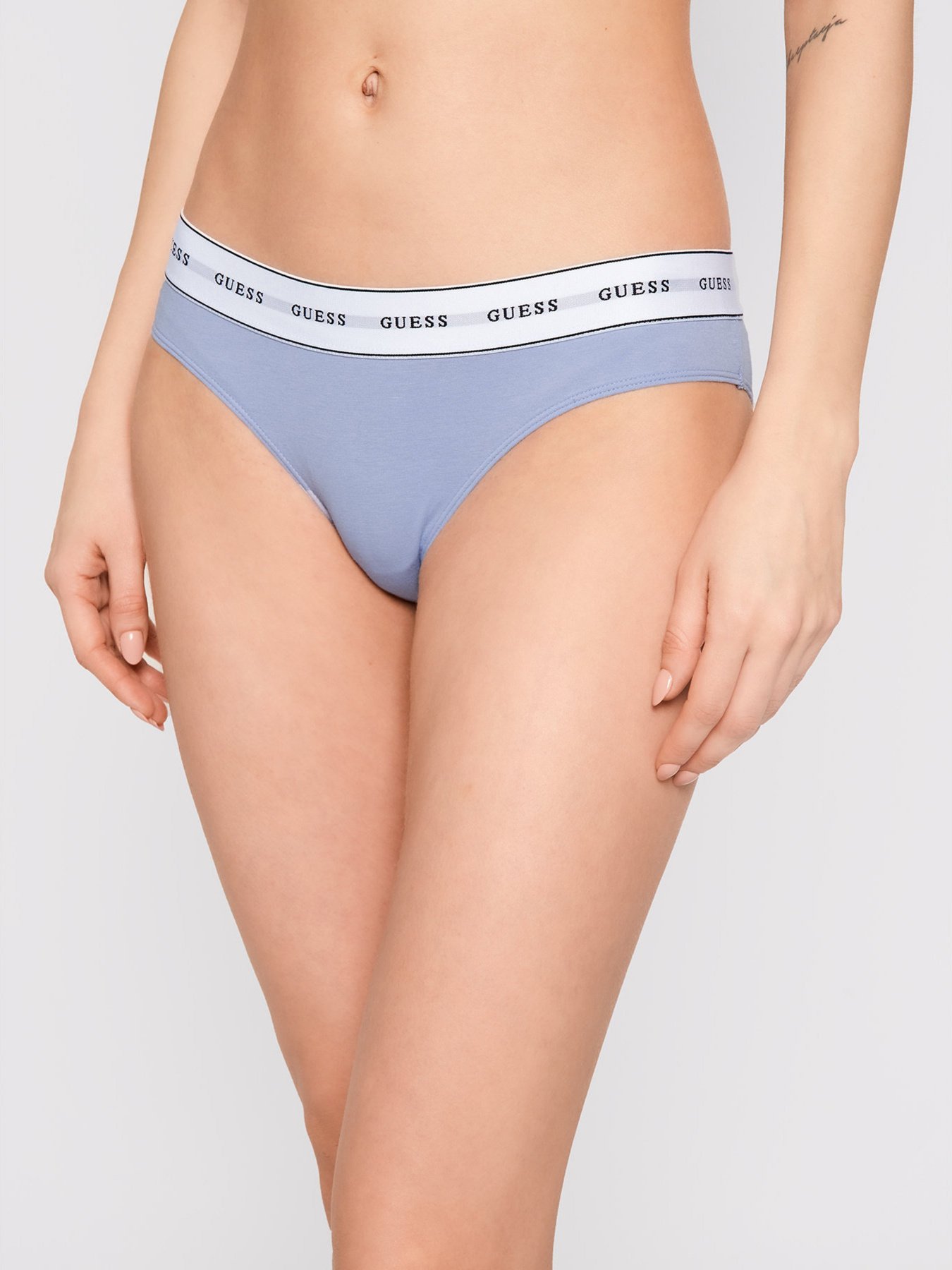 Трусы GUESS Slip модель O97E02-JR04P-G4Q3 Фото