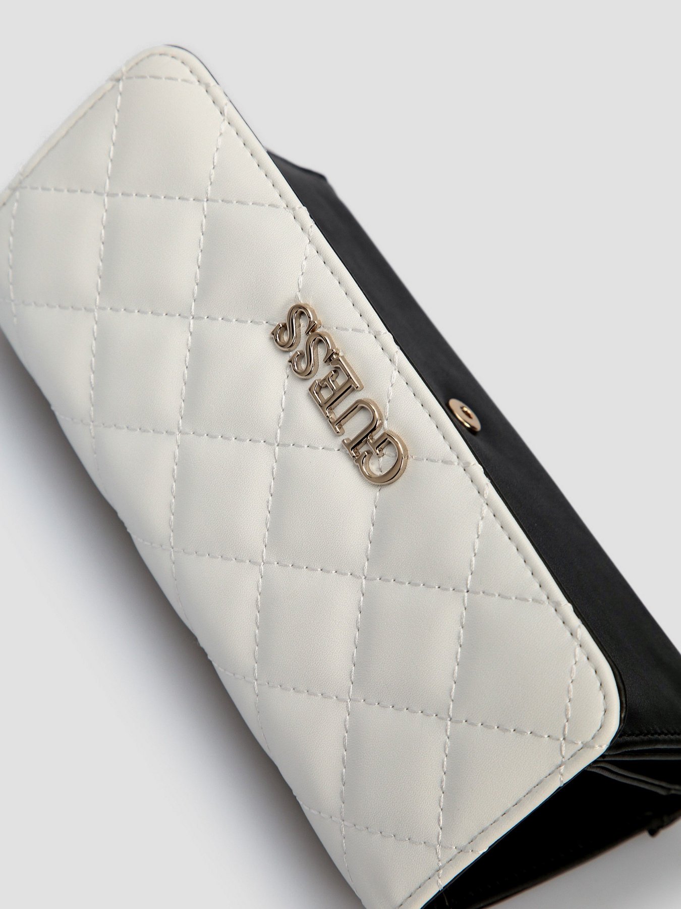 Гаманець GUESS Illy модель SWVG79-70650-WML Фото