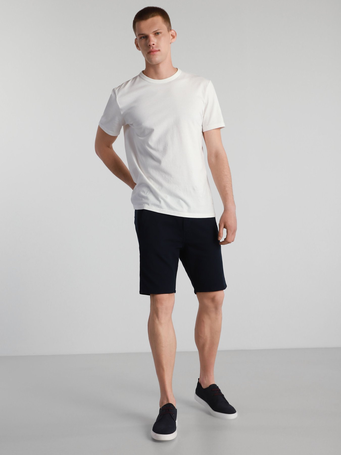 Шорти GUESS модель M1GD05-WDP31-G77G Фото