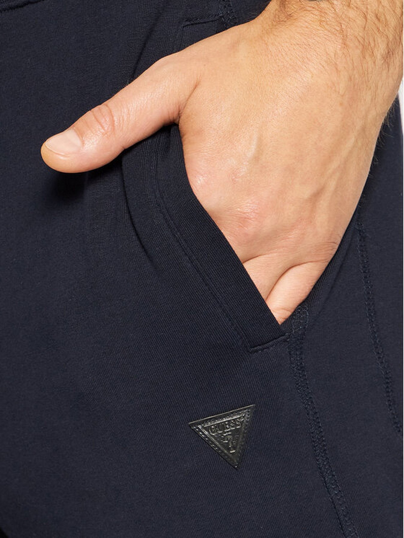 Джогери GUESS Adam модель M1YB37.K7ON1;G7V2 Фото